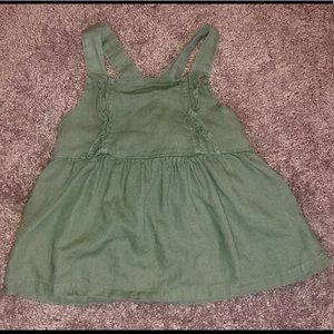 Carter’s 2T overall dress